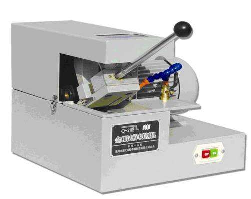 Iiqege?-130D型金相切割機(jī)（原Q-2）